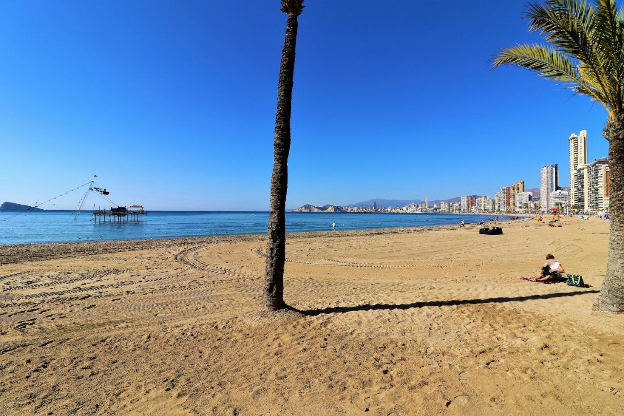 Апартаменты Trinisol Sea Views 24E Бенидорм Экстерьер фото